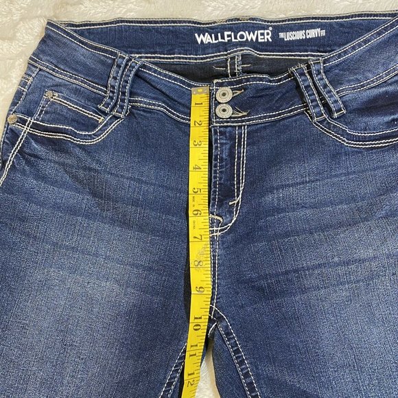 Wallflower Luscious Curvy Bootcut womens sz 13 - Picture 7 of 11